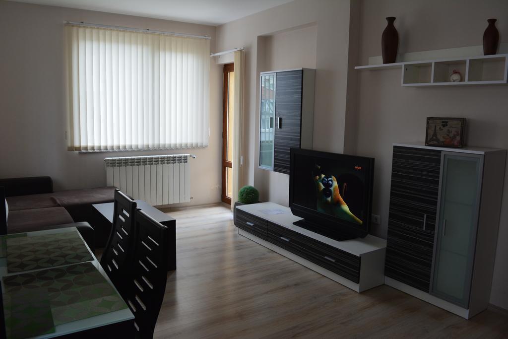 Apartment Bonne Chance Sofia Exteriör bild