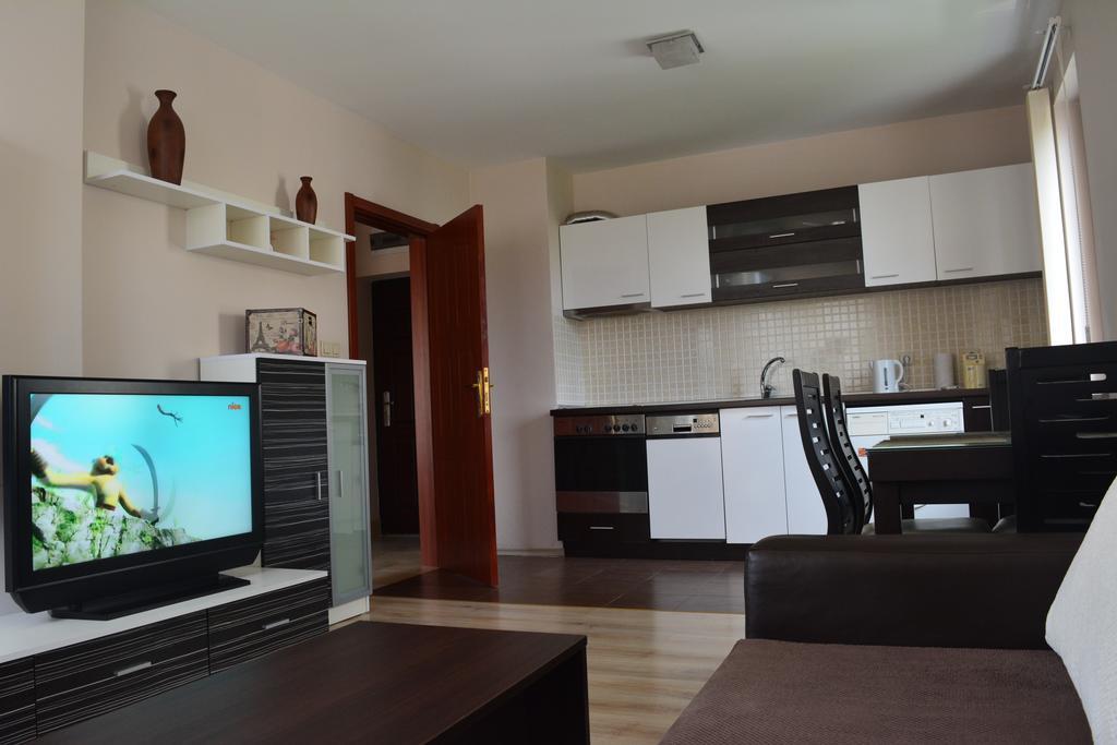Apartment Bonne Chance Sofia Exteriör bild