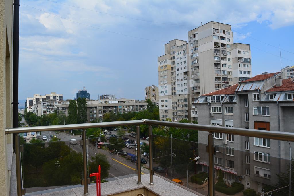 Apartment Bonne Chance Sofia Exteriör bild